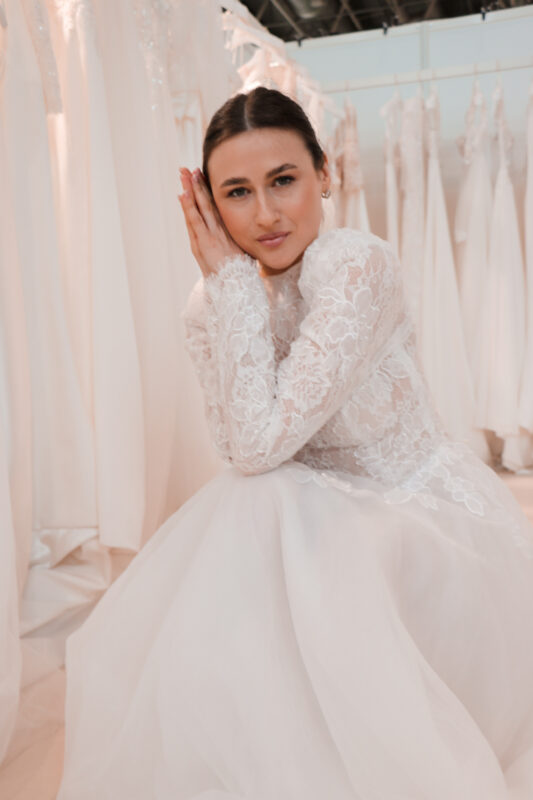 , Dear partners and future brides