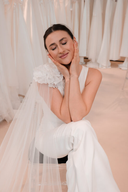 , Dear partners and future brides