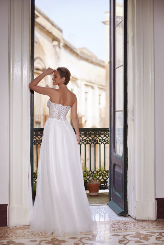 , 5 favorite wedding dresses of our GIRLS